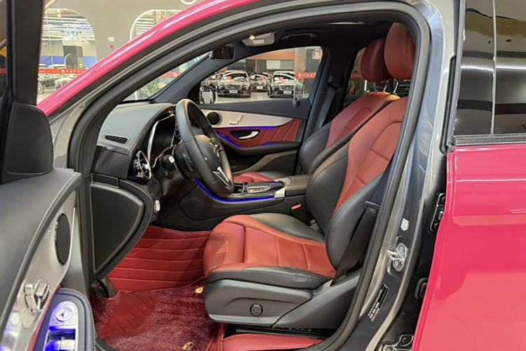 Used Mercedes-Benz GLC Coupe 2020 GLC 260 4MATIC Coupe SUV Interior 6