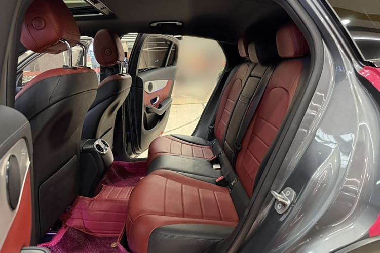 Used Mercedes-Benz GLC Coupe 2020 GLC 260 4MATIC Coupe SUV Interior 9