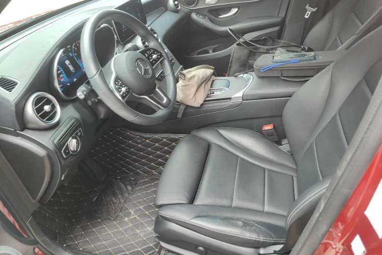 Used Mercedes-Benz GLC Coupe 2020 GLC 300 4MATIC Coupe SUV Left Front Seat