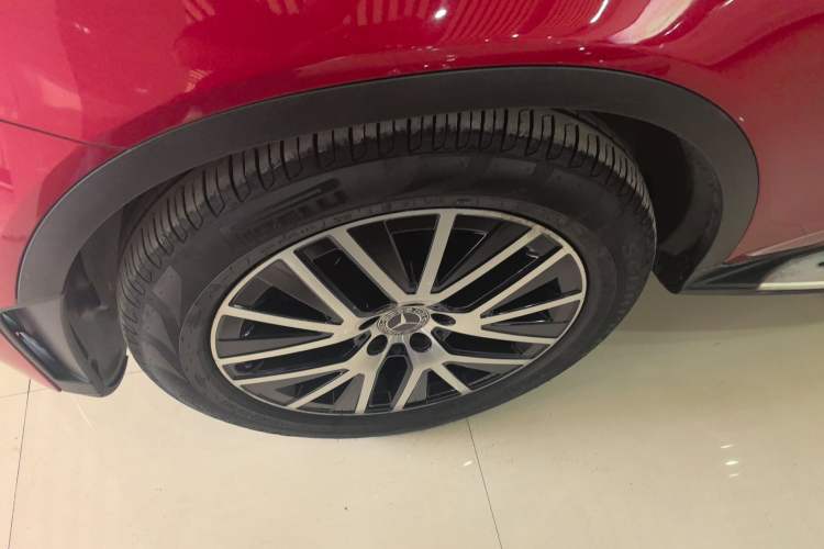 Used Mercedes-Benz GLC Coupe 2020 GLC 300 4MATIC Coupe SUV Left Front Wheel Hub
