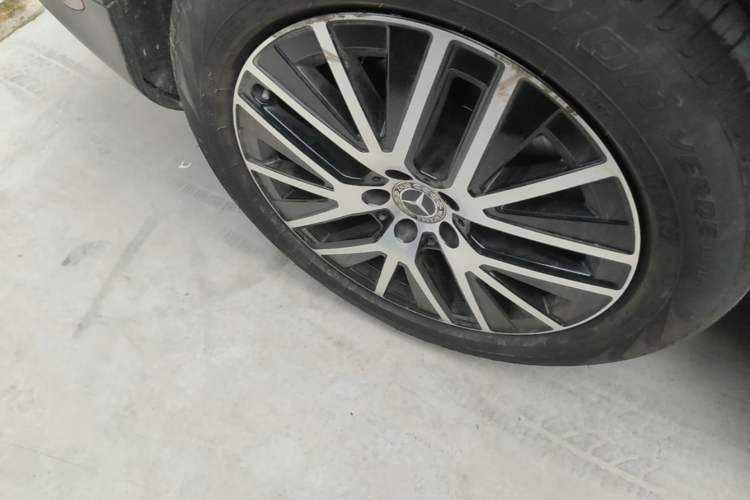 Used Mercedes-Benz GLC Coupe 2020 GLC 300 4MATIC Coupe SUV Right Rear Wheel Hub