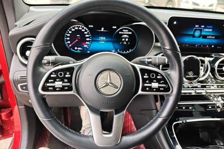 Used Mercedes-Benz GLC Coupe 2020 GLC 260 4MATIC Coupe SUV Steering Wheel