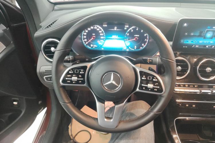 Used Mercedes-Benz GLC Coupe 2020 GLC 260 4MATIC Coupe SUV Steering Wheel