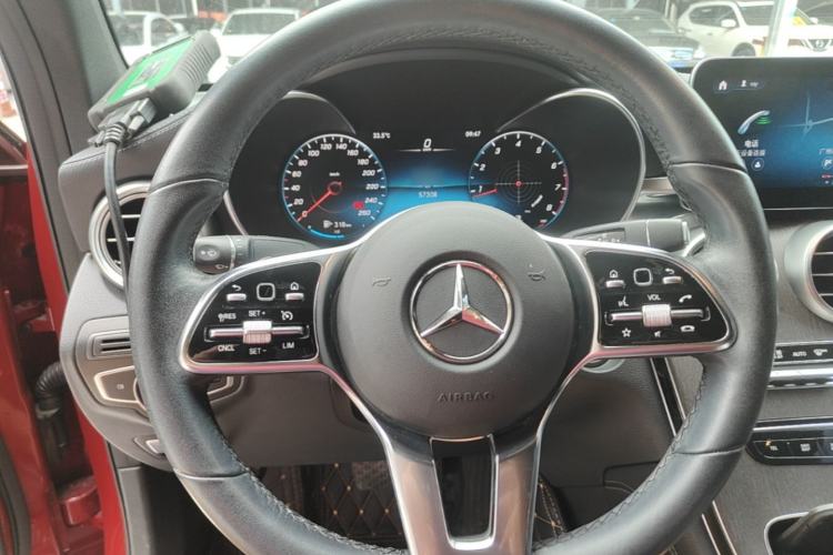 Used Mercedes-Benz GLC Coupe 2020 GLC 300 4MATIC Coupe SUV Steering Wheel