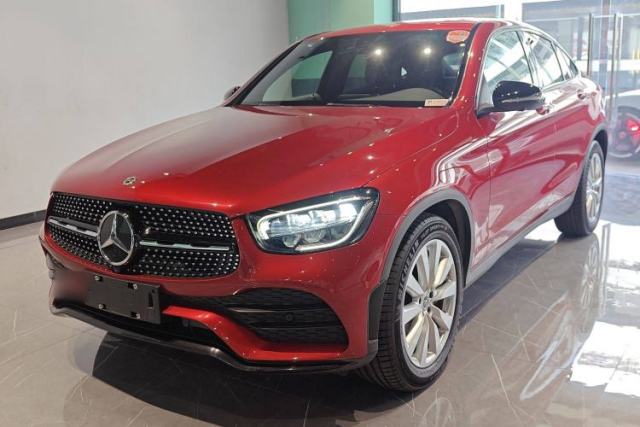 Ojetý Mercedes-Benz GLC Coupe 2020 GLC 260 4MATIC Coupe SUV