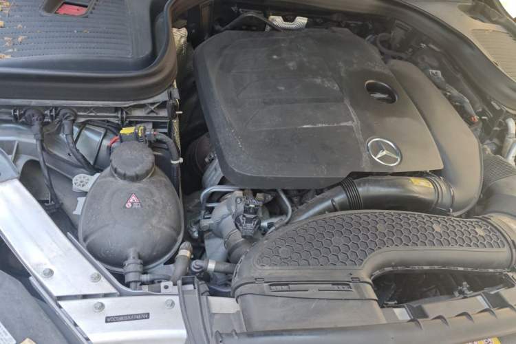 Used Mercedes-Benz GLC Coupe 2020 GLC 300 4MATIC Coupe SUV Engine Bay Right