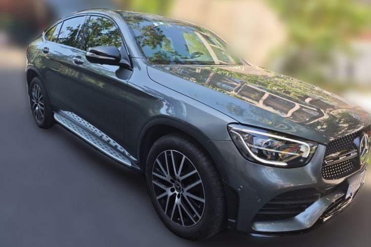 Used Mercedes-Benz GLC Coupe 2020 GLC 300 4MATIC Coupe SUV Front Right 45 Deg