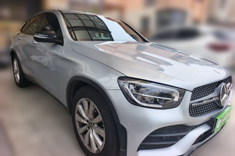 Used Mercedes-Benz GLC Coupe 2020 GLC 260 4MATIC Coupe SUV Front Right 45 Deg