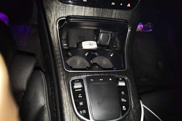 Used Mercedes-Benz GLC Coupe 2020 GLC 260 4MATIC Coupe SUV Gear Lever