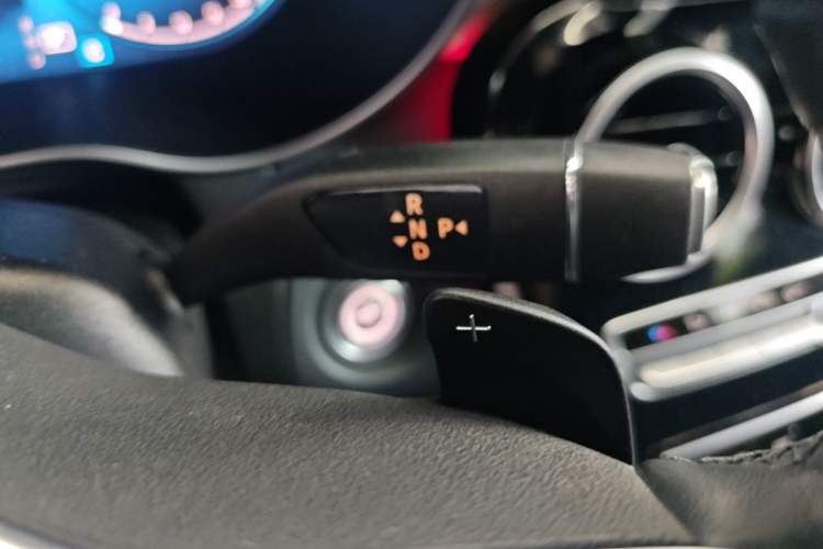 Used Mercedes-Benz GLC Coupe 2020 GLC 260 4MATIC Coupe SUV Gear Lever