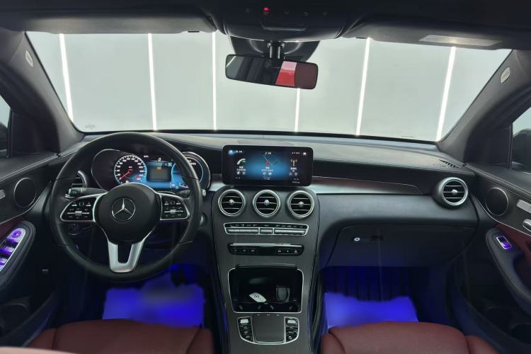 Used Mercedes-Benz GLC Coupe 2020 GLC 300 4MATIC Coupe SUV Interior 2