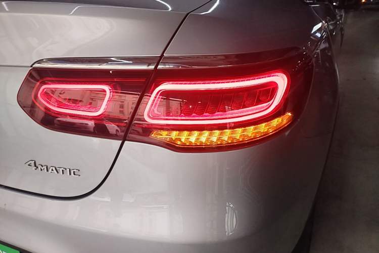Used Mercedes-Benz GLC Coupe 2020 GLC 260 4MATIC Coupe SUV Right Rear Taillight