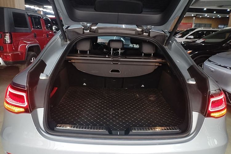 Used Mercedes-Benz GLC Coupe 2020 GLC 260 4MATIC Coupe SUV Trunk