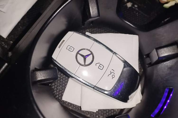 Used Mercedes-Benz GLC Coupe 2020 GLC 260 4MATIC Coupe SUV Vehicle Key