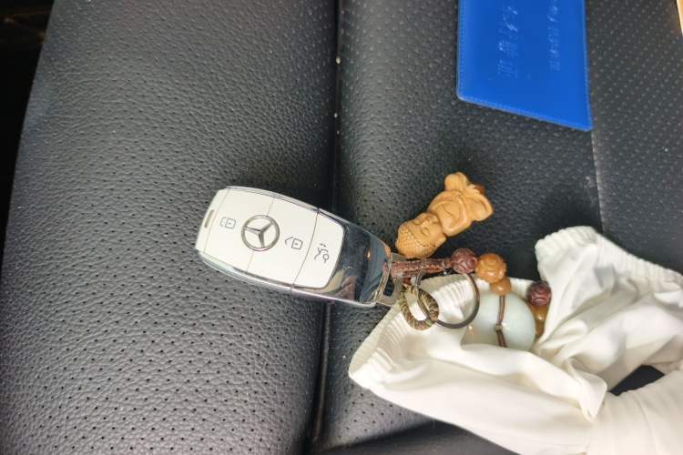 Used Mercedes-Benz GLC Coupe 2020 GLC 260 4MATIC Coupe SUV Vehicle Key