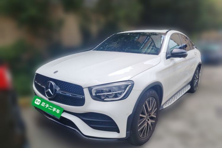 Used Mercedes-Benz GLC Coupe 2020 GLC 300 4MATIC Coupe SUV Guazi used car, China used car export, Used car for sale, Used cars, Cheapest cars for sale