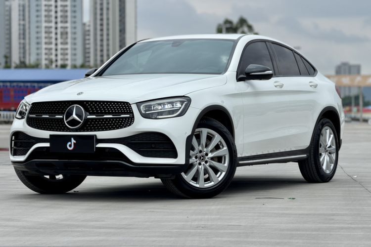 Used Mercedes-Benz GLC Coupe 2020 GLC 260 4MATIC Coupe SUV Guazi used car, China used car export, Used car for sale, Used cars, Cheapest cars for sale