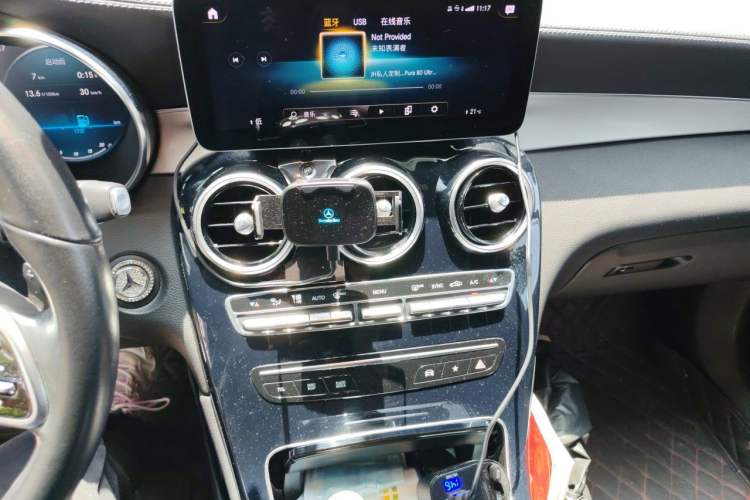 Used Mercedes-Benz GLC Coupe 2020 GLC 260 4MATIC Coupe SUV Audio And AC Panel