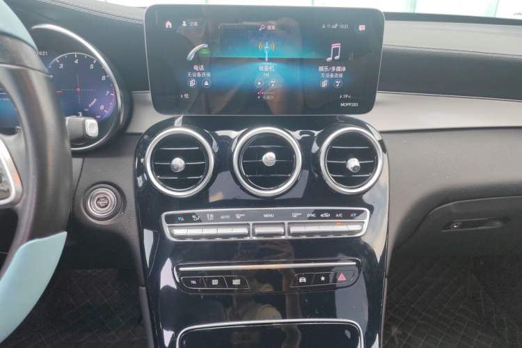 Used Mercedes-Benz GLC Coupe 2020 GLC 260 4MATIC Coupe SUV Audio And AC Panel