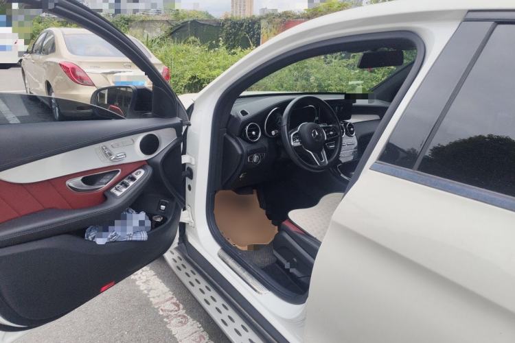 Used Mercedes-Benz GLC Coupe 2020 GLC 260 4MATIC Coupe SUV Driver Seat
