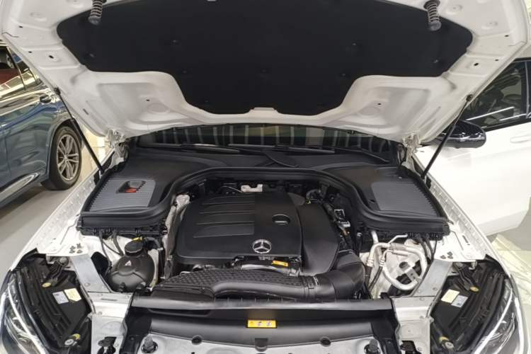 Used Mercedes-Benz GLC Coupe 2020 GLC 260 4MATIC Coupe SUV Engine Bay