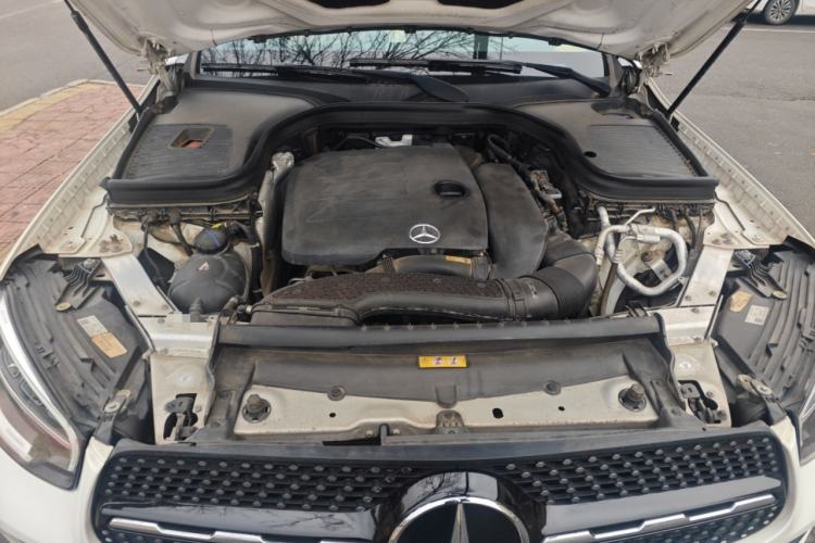 Used Mercedes-Benz GLC Coupe 2020 GLC 300 4MATIC Coupe SUV Engine Bay