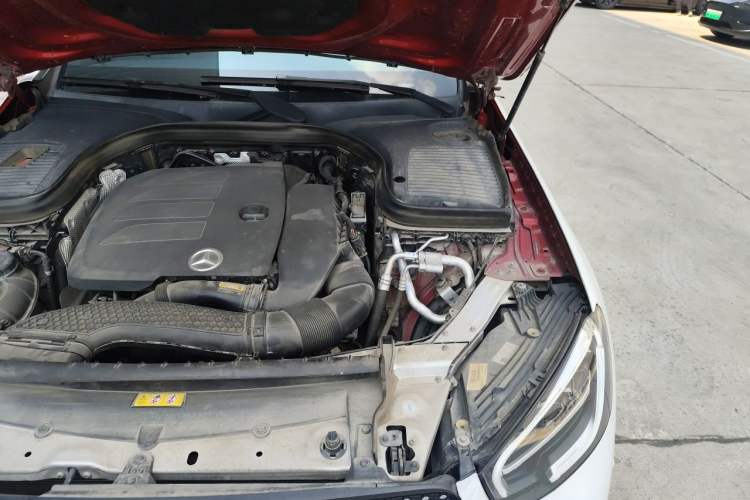Used Mercedes-Benz GLC Coupe 2020 GLC 260 4MATIC Coupe SUV Engine Bay Left
