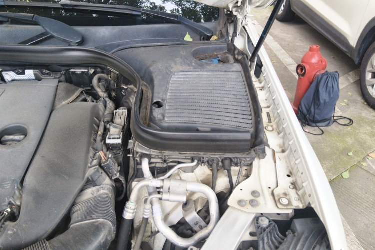 Used Mercedes-Benz GLC Coupe 2020 GLC 260 4MATIC Coupe SUV Engine Bay Left