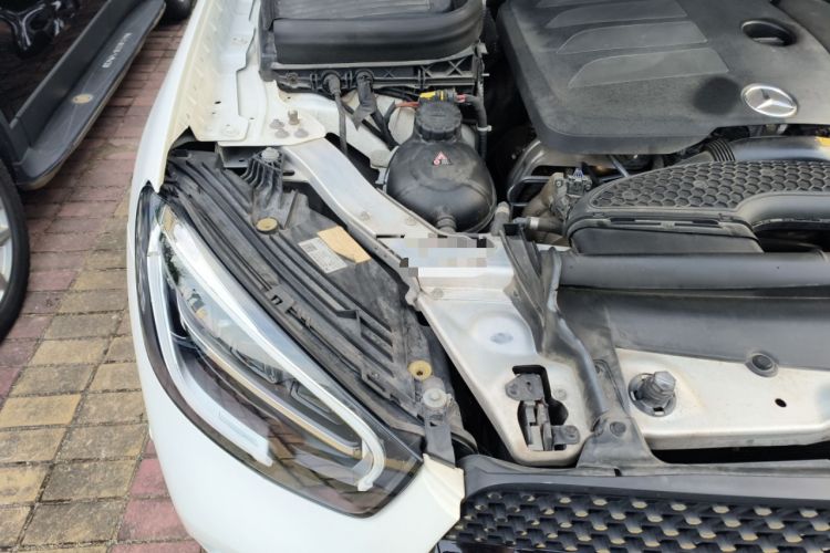 Used Mercedes-Benz GLC Coupe 2020 GLC 260 4MATIC Coupe SUV Engine Bay Right