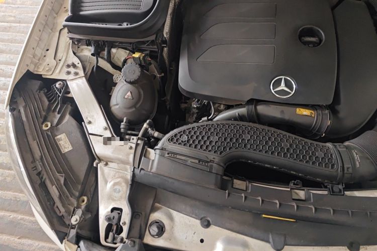 Used Mercedes-Benz GLC Coupe 2020 GLC 260 4MATIC Coupe SUV Engine Bay Right
