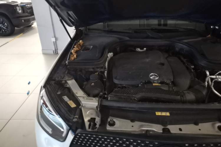 Used Mercedes-Benz GLC Coupe 2020 GLC 260 4MATIC Coupe SUV Engine Bay Right