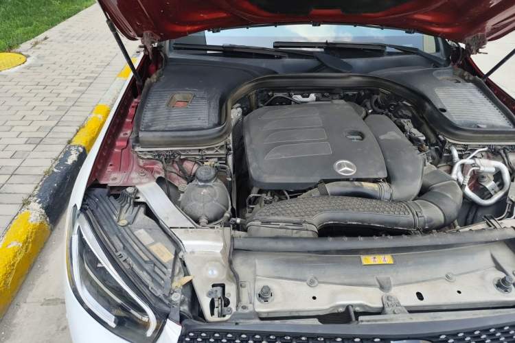 Used Mercedes-Benz GLC Coupe 2020 GLC 260 4MATIC Coupe SUV Engine Bay Right
