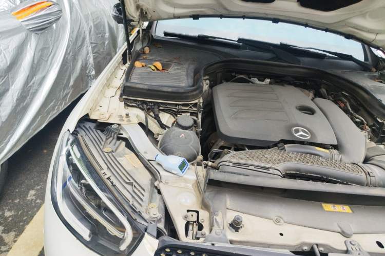 Used Mercedes-Benz GLC Coupe 2020 GLC 260 4MATIC Coupe SUV Engine Bay Right