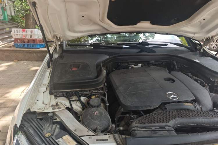 Used Mercedes-Benz GLC Coupe 2020 GLC 300 4MATIC Coupe SUV Engine Bay Right