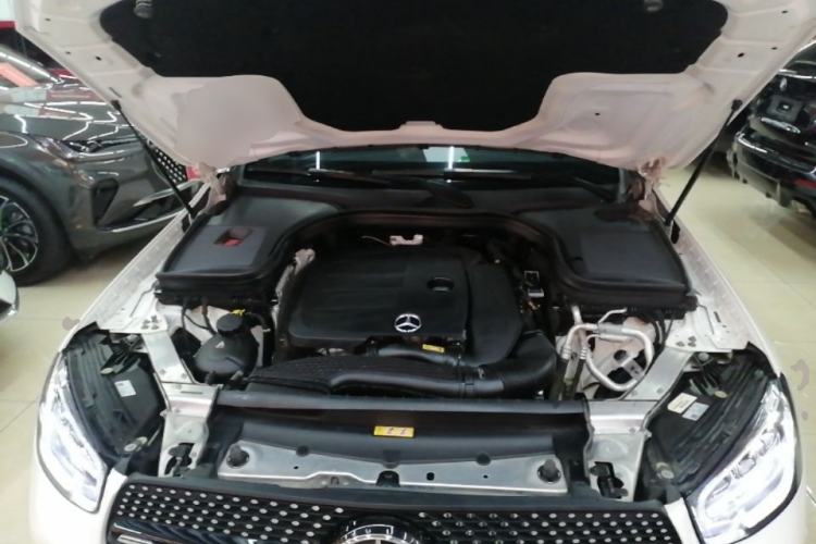 Used Mercedes-Benz GLC Coupe 2020 GLC 260 4MATIC Coupe SUV Engine Bay