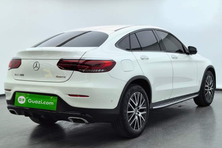 Used Mercedes-Benz GLC Coupe 2020 GLC 300 4MATIC Coupe SUV Exterior 1