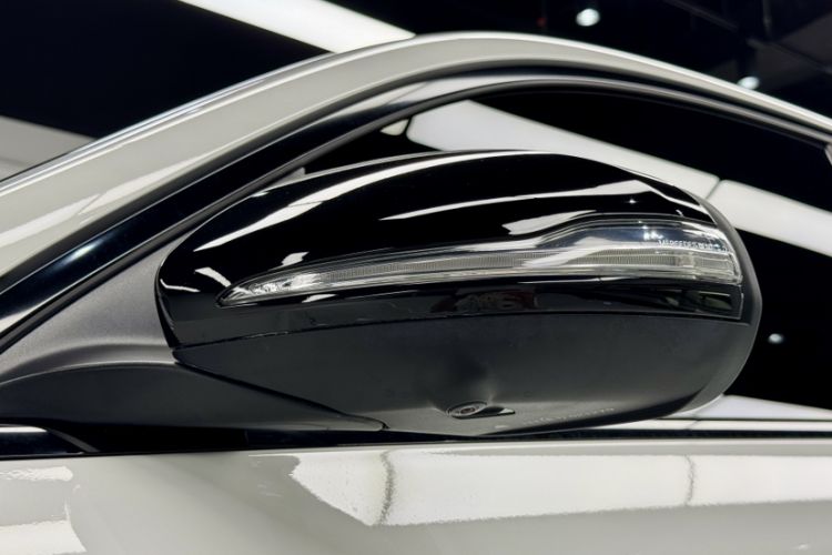 Used Mercedes-Benz GLC Coupe 2020 GLC 300 4MATIC Coupe SUV Exterior 10