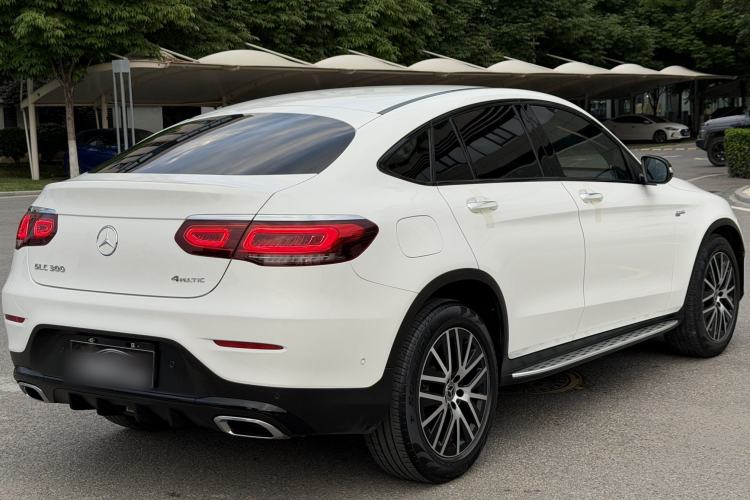 Used Mercedes-Benz GLC Coupe 2020 GLC 300 4MATIC Coupe SUV Exterior 2