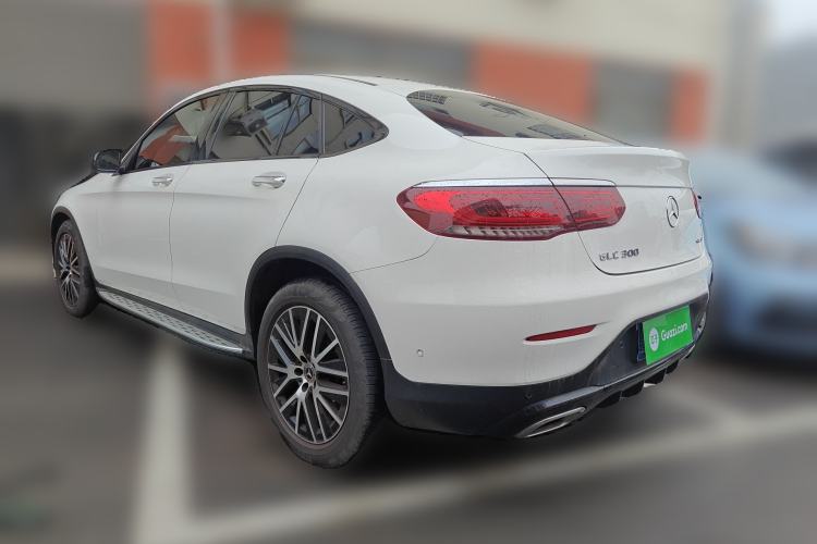 Used Mercedes-Benz GLC Coupe 2020 GLC 300 4MATIC Coupe SUV Exterior 3