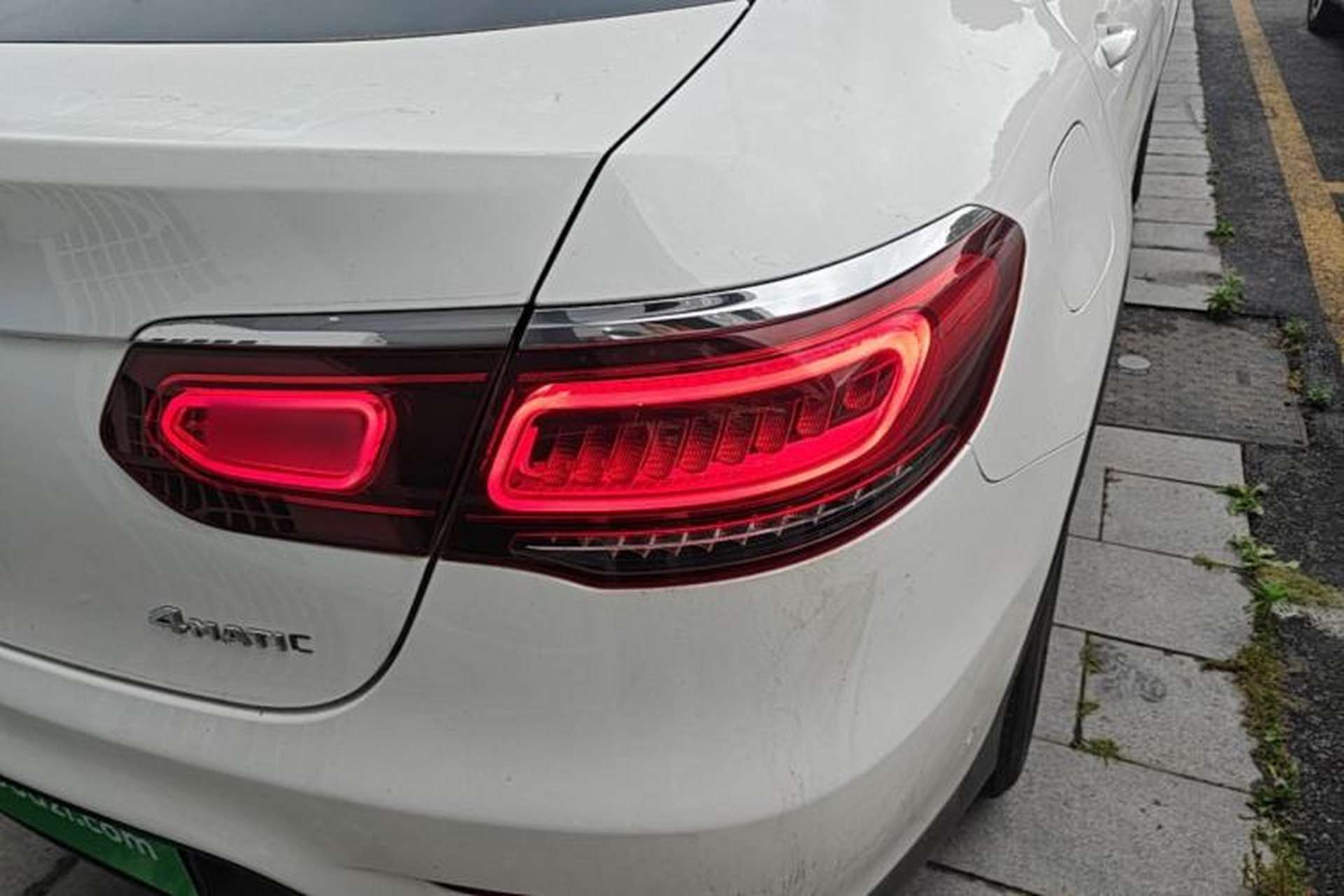 Used Mercedes-Benz GLC Coupe 2020 GLC 260 4MATIC Coupe SUV Exterior 3
