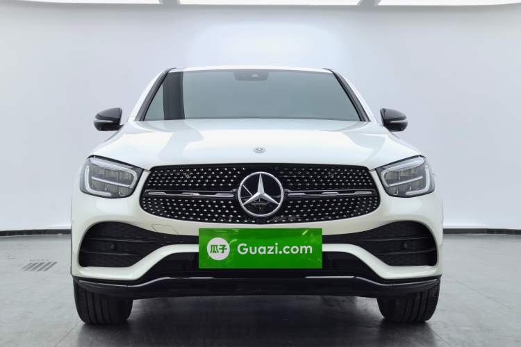 Used Mercedes-Benz GLC Coupe 2020 GLC 300 4MATIC Coupe SUV Exterior 3