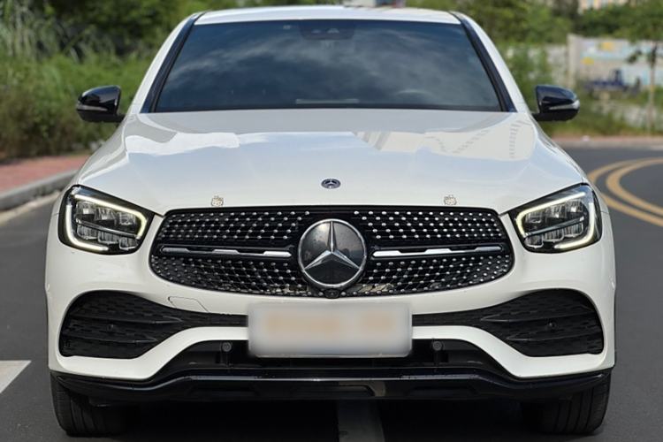 Used Mercedes-Benz GLC Coupe 2020 GLC 300 4MATIC Coupe SUV Exterior 4