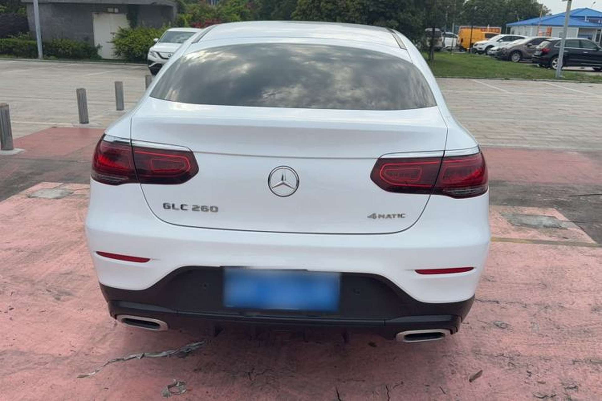 Used Mercedes-Benz GLC Coupe 2020 GLC 260 4MATIC Coupe SUV Exterior 4