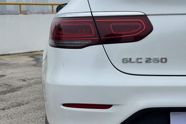 Used Mercedes-Benz GLC Coupe 2020 GLC 260 4MATIC Coupe SUV Exterior 8