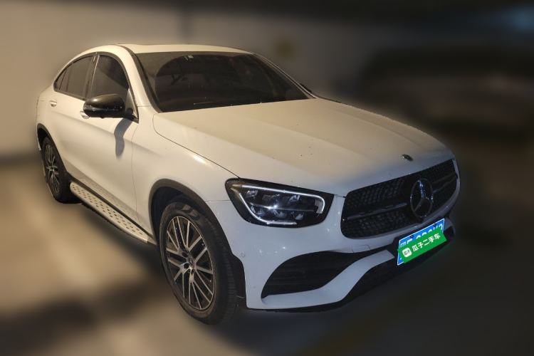 Used Mercedes-Benz GLC Coupe 2020 GLC 300 4MATIC Coupe SUV Front Right 45 Deg