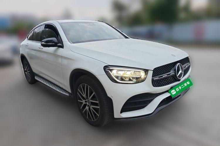 Used Mercedes-Benz GLC Coupe 2020 GLC 300 4MATIC Coupe SUV Front Right 45 Deg