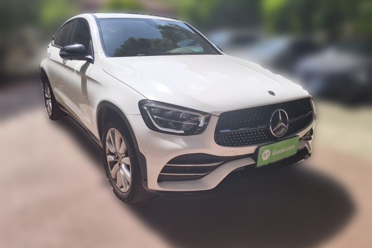 Used Mercedes-Benz GLC Coupe 2020 GLC 260 4MATIC Coupe SUV Front Right 45 Deg