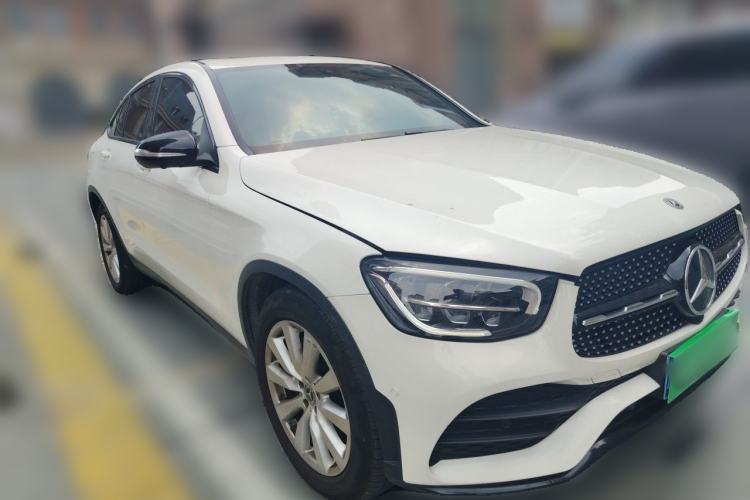 Used Mercedes-Benz GLC Coupe 2020 GLC 260 4MATIC Coupe SUV Front Right 45 Deg
