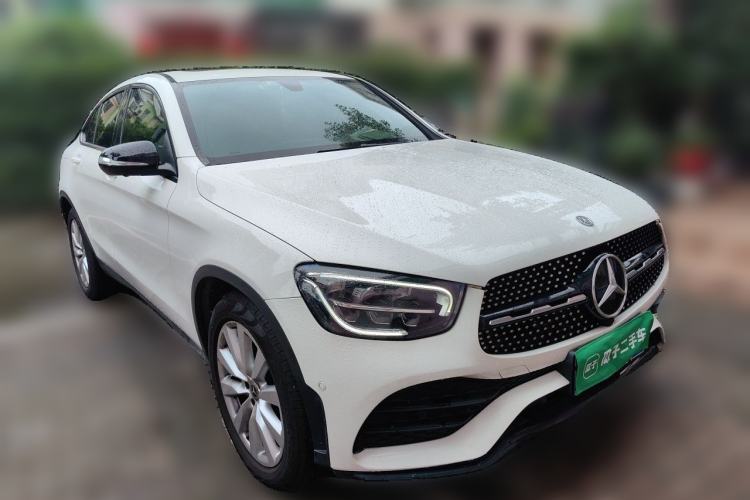 Used Mercedes-Benz GLC Coupe 2020 GLC 260 4MATIC Coupe SUV Front Right 45 Deg