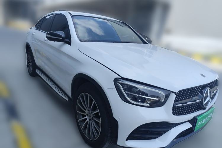 Used Mercedes-Benz GLC Coupe 2020 GLC 260 4MATIC Coupe SUV Front Right 45 Deg